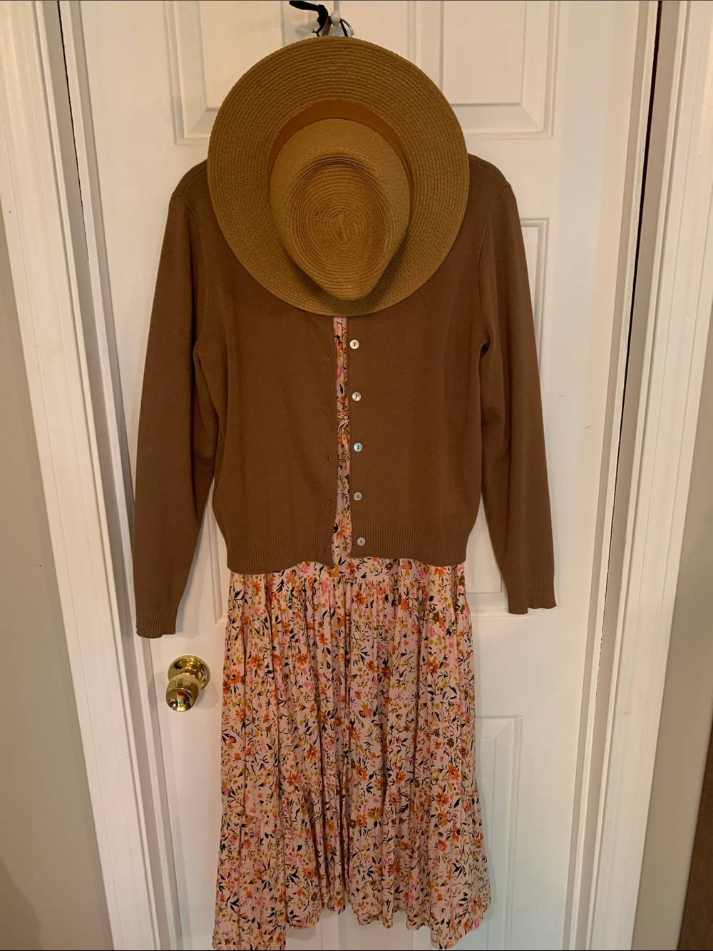 Petal and Pup Kelda dress *LIKE NEW* size Small adorable and feminine! - Picture 6 of 7